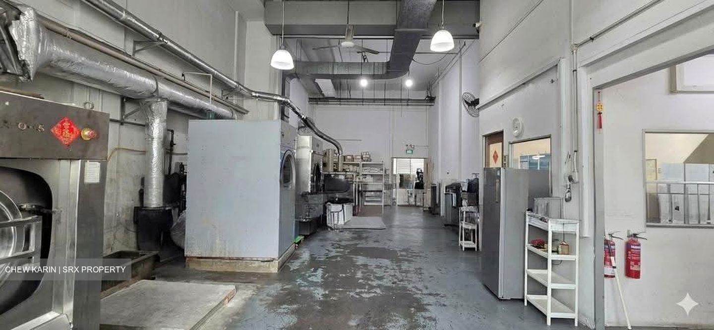 WCEGA Plaza (D23), Factory #627828581